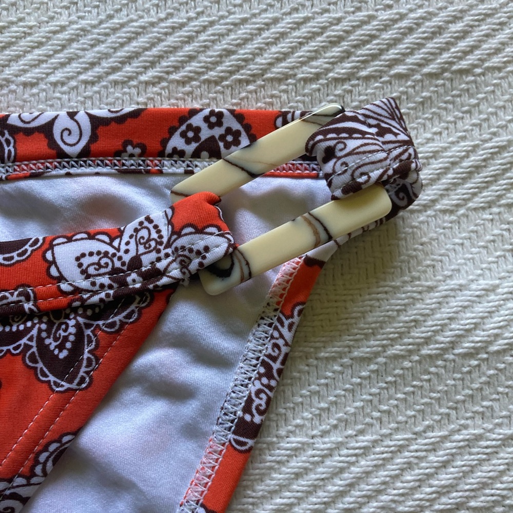 Bikini Bottom Medium - Picture 2 of 4